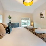 5 Bed In Wigton Oc-89496