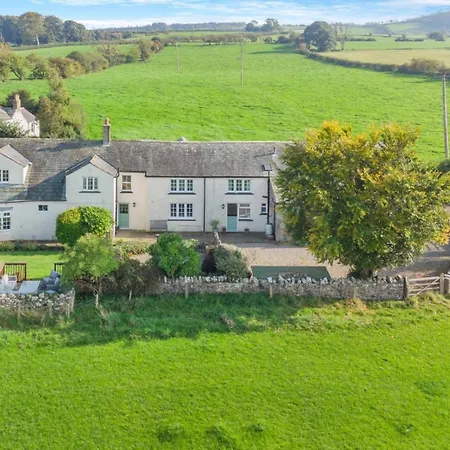 5 Bed In Wigton Oc-89496 * Torpenhow